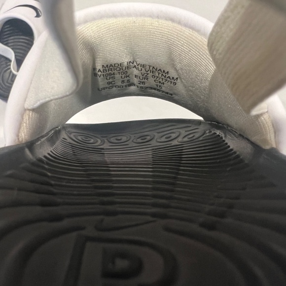 Nike Toddler Flip Flops/Sandals/Shoes/9c/8c - Picture 9 of 9